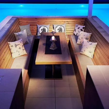 Apartahotel Apartmány Ladná 4*