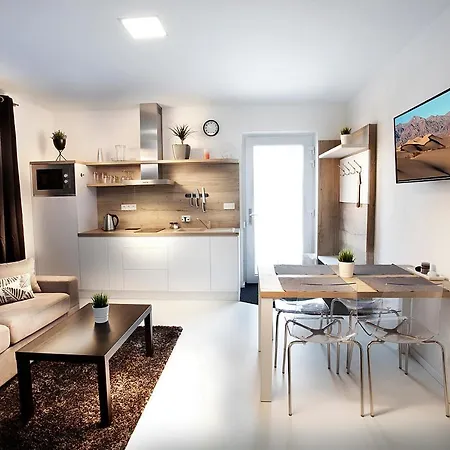 Apartmány Ladná 4*