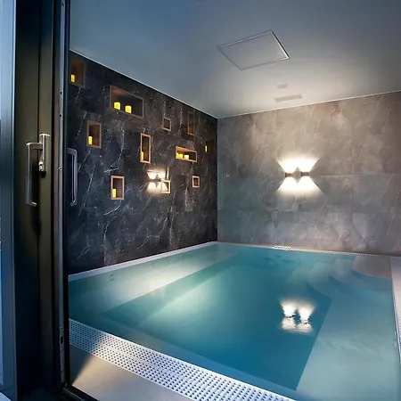Apartahotel Apartmány Ladná 4*