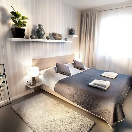 Apartahotel Apartmány Ladná 4*