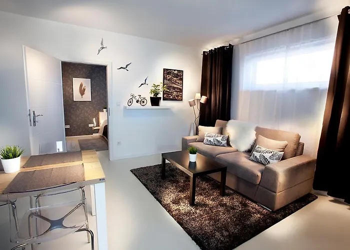アパートホテル Apartmany Ladna 4*
